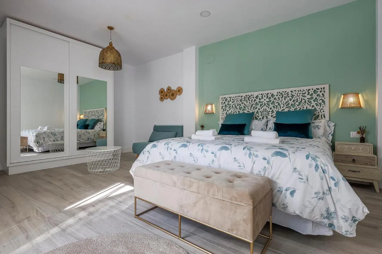 Family Suit Principal Encantos De Sevilla Апартаменты Севилья